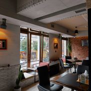 Middle Ground - фото 6