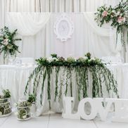 White Hall - фото 2