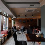 Middle Ground - фото 3