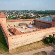 Лидский замок - фото 1