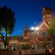 Красный костёл - фото 1