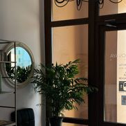 Tori Lozovaya Women's Studio - фото 1