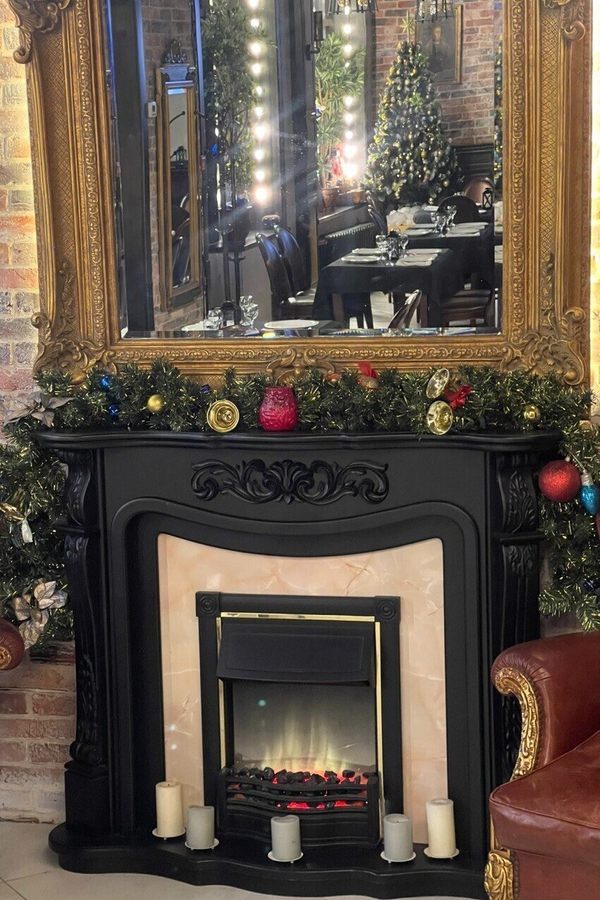 Новогодний корпоратив в ресторане «Бон Шанс»