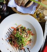 Салат из телятины с кунжутным соусом (1/260)