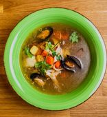 Fish soup with cod, trout and mussels (450 g)