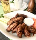 Фунт Крыльев «Buffalo» с соусом «Блю Чиз» (500/150)