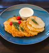 Hashbrowns with sour cream (200/50 g)
