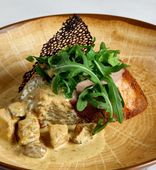 Pechisto with creamy mushroom sauce (150 g)