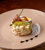 Olivier Salad with Meat Chips (220/10 g)