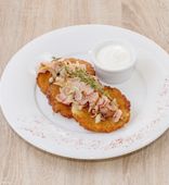 Draniki with onions and bacon (130/50/50 g)