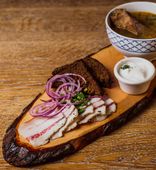 Smoked Cabbage Soup (Shchi) with Porcini Mushrooms, Pork Ribs, Bacon, and Black Bread (545 г)