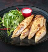Pancakes with ham, chicken and cheese (180/40/30 g)