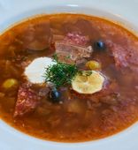 Solyanka with Meat (1/365 g)