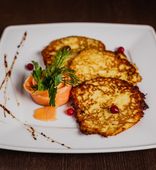 Драники с красной рыбой (150/50 г)