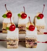 Dessert "Winter Cherry" (1/50 g)
