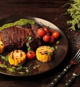 Стейк Рибайс соусом Чимичурри (250/150/30 г)