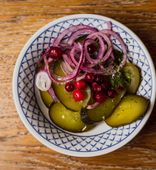 Salted Cucumber Salad with Red Onions, and Cranberries (195 g)