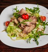 Salad with Beef Tongue (333 g)