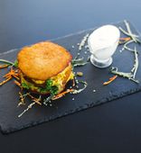 Belarussian potato pancakes (draniki) with chicken and mushrooms (1/300 g)