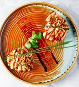 Specialty Crêpes with Beef, Onion, Spinach and Teriyaki Sauce (340 g)