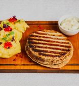 Pike Czar Cutlet with Mashed Potatoes, Salmon, Red Caviar, and Tartar Sauce (585 g)