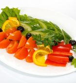 Ассорти из свежих овощей (300 г)
