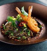 Лапша с грибами и креветками (300 г)