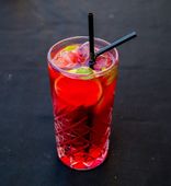 Лимонад собственного производства чёрная смородина (250 г)