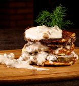 «Швапские» драники с медальонами из свинины (200/200 г)