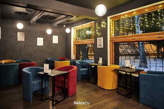 Кальяны и наливки. Открылось белорусскоязычное кафе Slash lounge