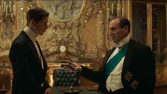 Топ фильмов прошедшей недели и ожидаемые премьеры 13-19 января