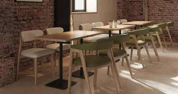 Вино, сырники и кофе весь день: в М15 открылось новое уютное кафе