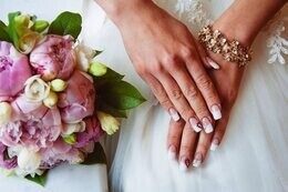 Акция «Безупречный свадебный маникюр в подарок от свадебного салона «Lavender»