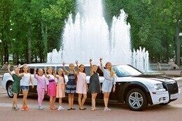 При заказе Вечеринки с лимузином до 31 августа, Вы получаете бонус 100 рублей
