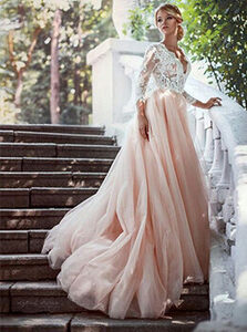 Скидка 40% на свадебные и выпускные платья от известных брендов