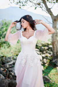 Акция «Распродажа! Только до конца октября, только 8 моделей свадебных платьев по 160 рублей в покупку!»