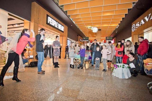 Магазин одежды People: «Хочу замуж и новое платье!», фото № 184