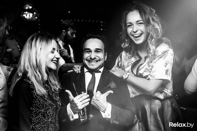 Яркие мероприятия в черно-белом цвете, фото № 79