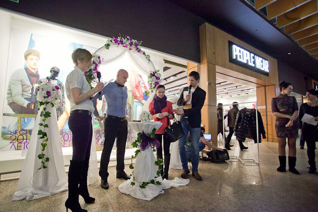 Магазин одежды People: «Хочу замуж и новое платье!», фото № 182