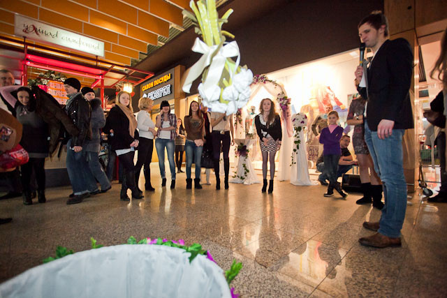 Магазин одежды People: «Хочу замуж и новое платье!», фото № 89