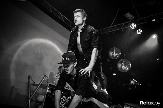 Яркие мероприятия в черно-белом цвете, фото № 74