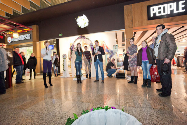 Магазин одежды People: «Хочу замуж и новое платье!», фото № 152