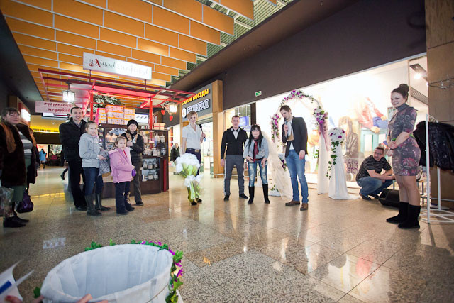 Магазин одежды People: «Хочу замуж и новое платье!», фото № 18