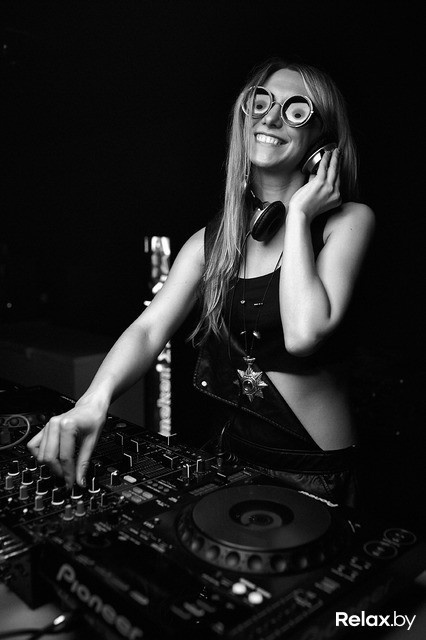 Яркие мероприятия в черно-белом цвете, фото № 51