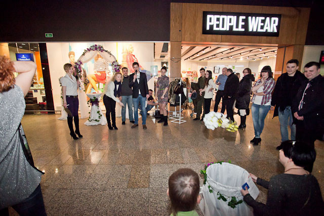 Магазин одежды People: «Хочу замуж и новое платье!», фото № 78