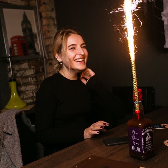 Пятница развратница в баре «Острые козырьки»