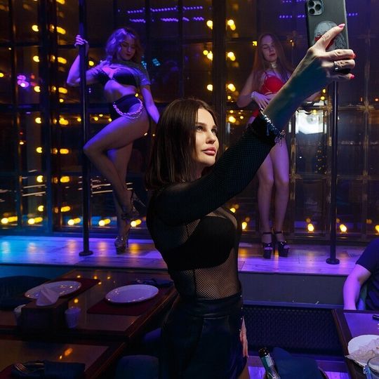 Выступление Beverly Hills