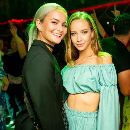 Суббота в Мулен руж