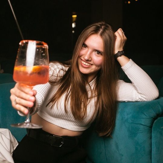 Суббота в караоке
