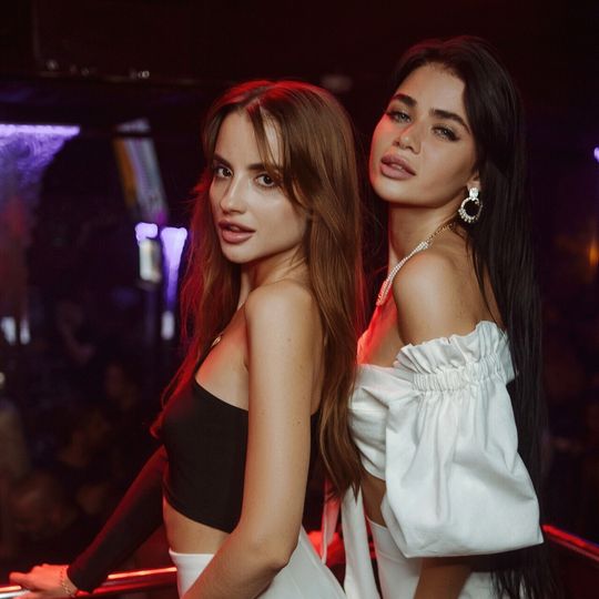 Mama Stifler & Daddy cool